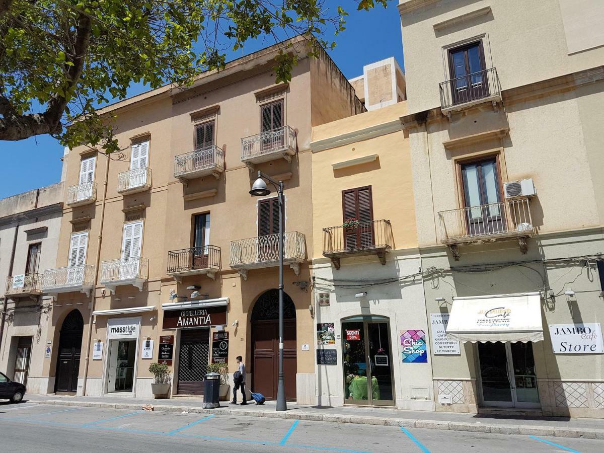 Nomapartments Il Viaggiatore Trapani Eksteriør billede